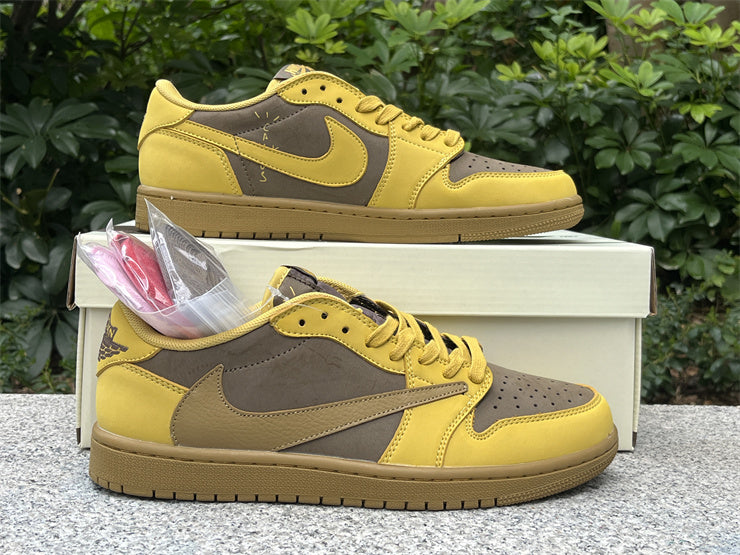 TRAVIS SCOTT X AJ1 LOW OG 'YELLOW MOCHA'