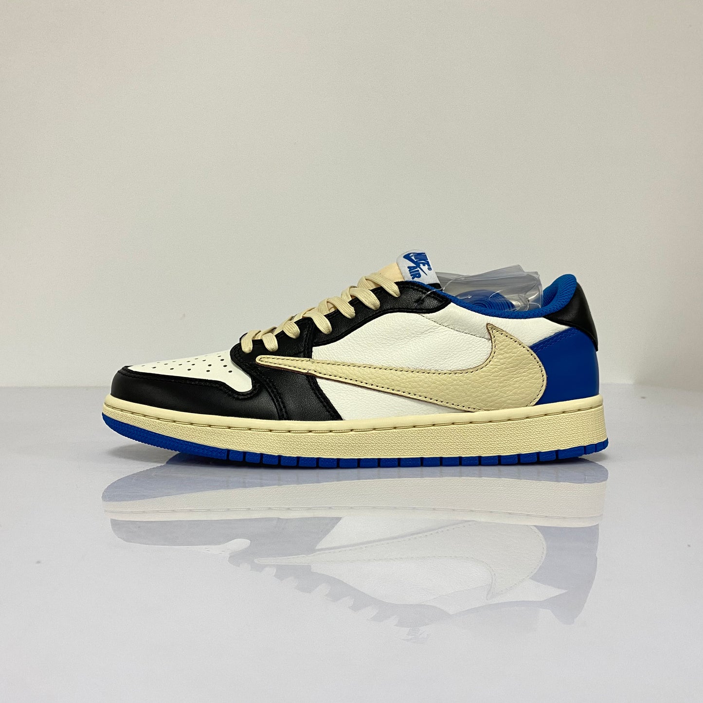 TRAVIS SCOTT X AJ1 LOW OG 'FRAGMENT'