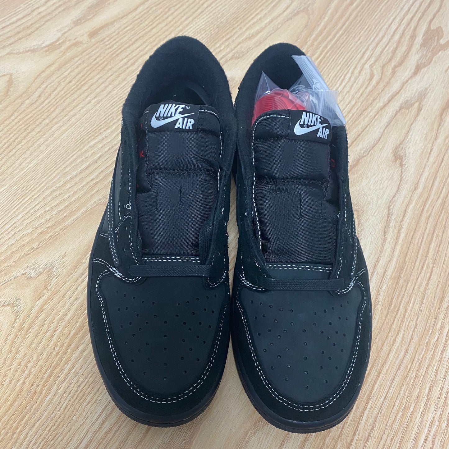 TRAVIS SCOTT X AJ1 LOW OG 'BLACK PHANTOM'