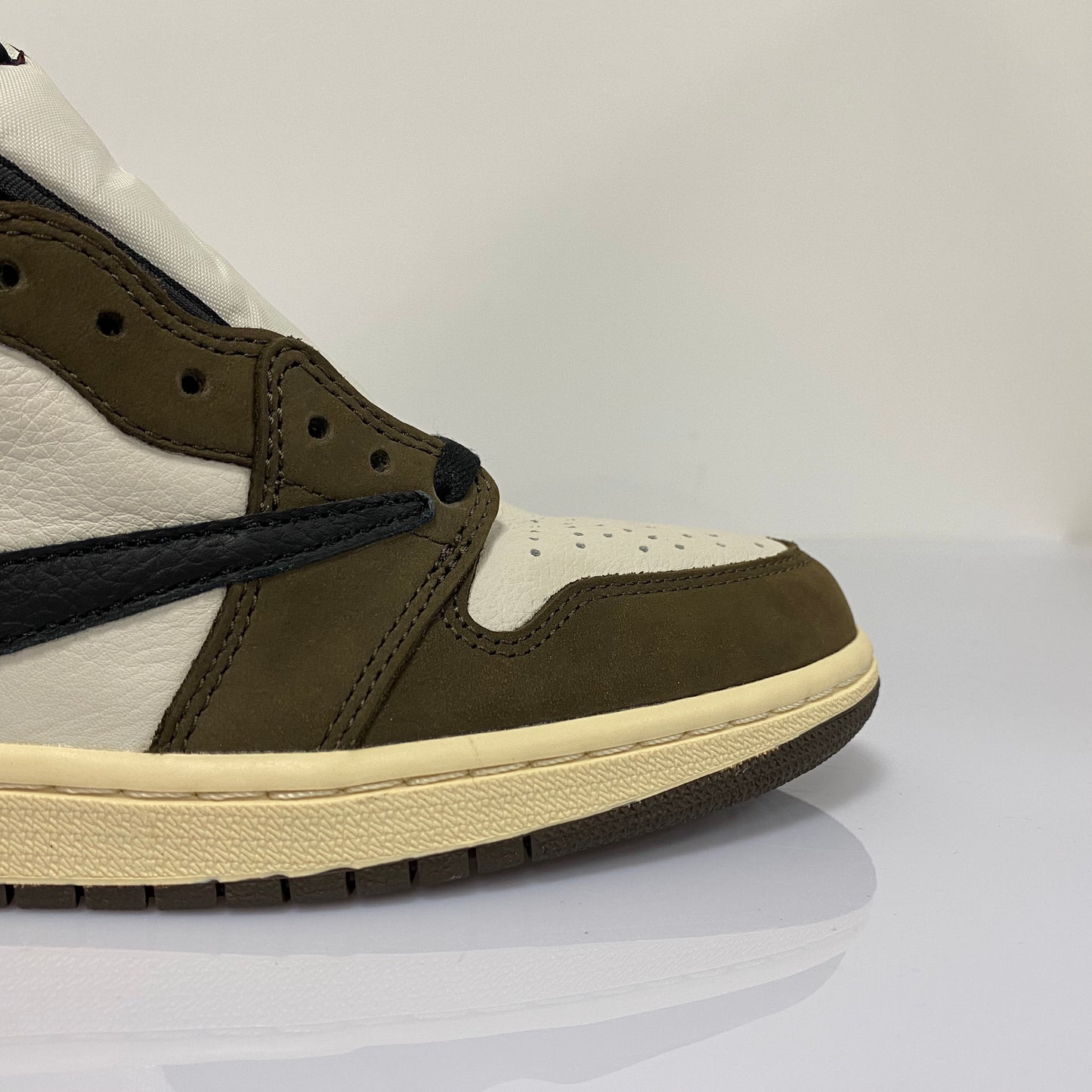 TRAVIS SCOTT X AJ1 HIGH OG 'MOCHA'