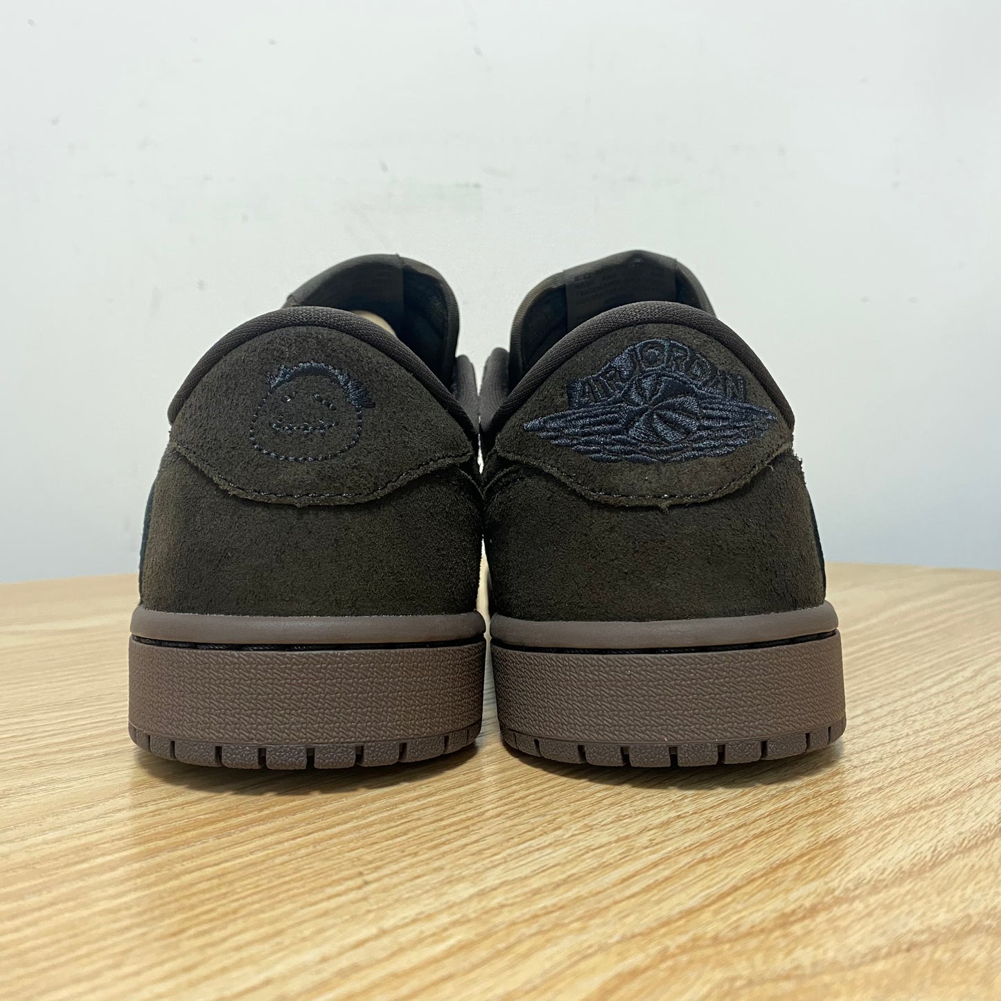 TRAVIS SCOTT X AJ1 LOW 'VELVET BROWN'