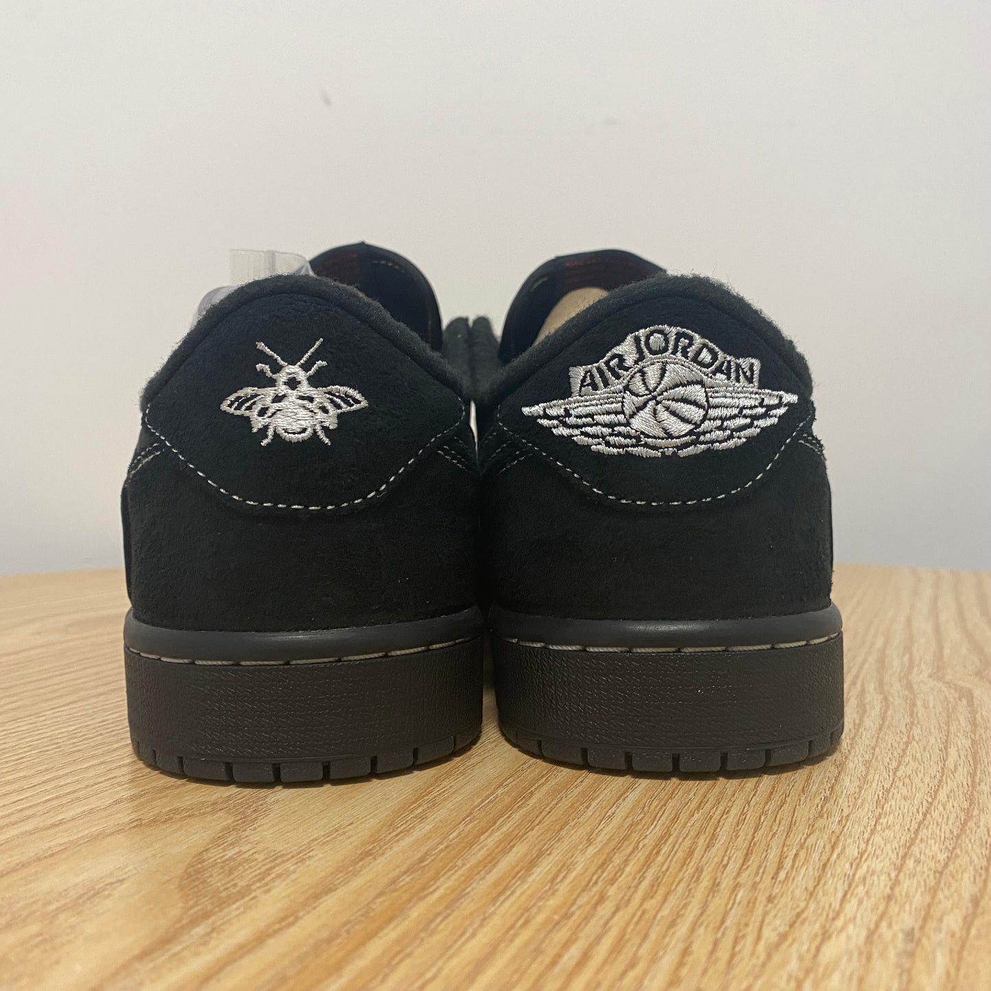 TRAVIS SCOTT X AJ1 LOW OG 'BLACK PHANTOM'