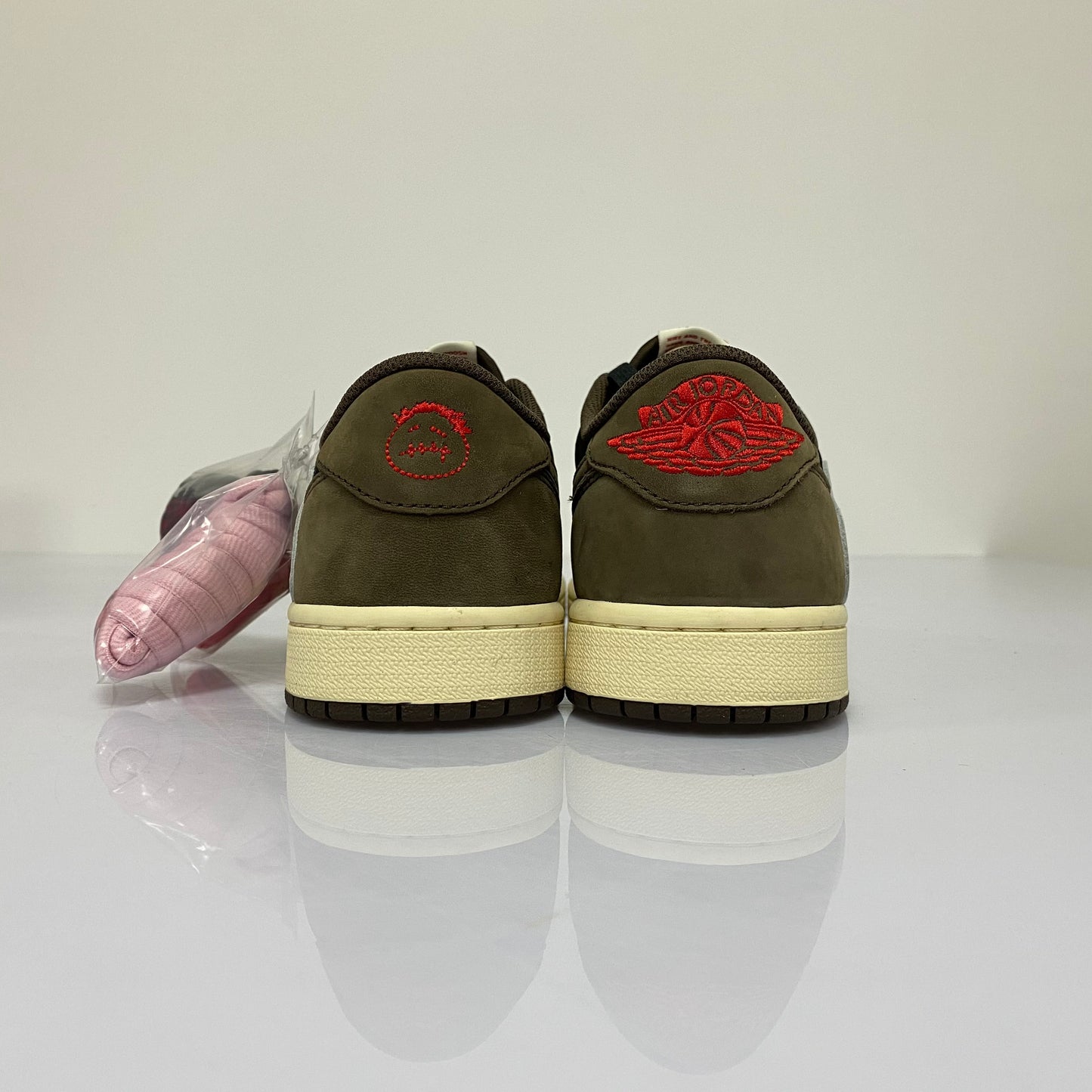 TRAVIS SCOTT X AJ1 LOW OG 'MOCHA'