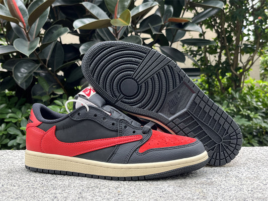 TRAVIS SCOTT X AJ1 LOW OG 'BRED'