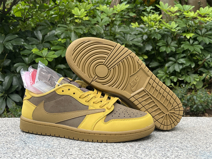 TRAVIS SCOTT X AJ1 LOW OG 'YELLOW MOCHA'