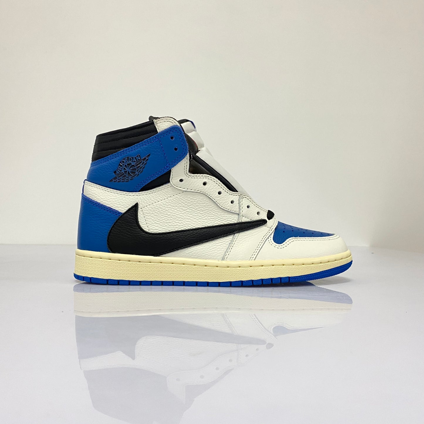 TRAVIS SCOTT X AJ1 HIGH OG 'FRAGMENT'