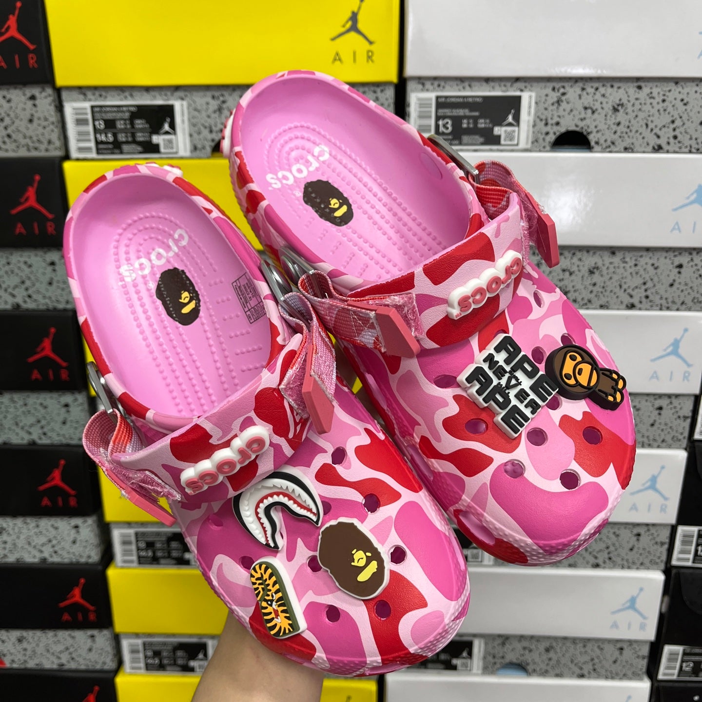 CROCS BAPE PINK
