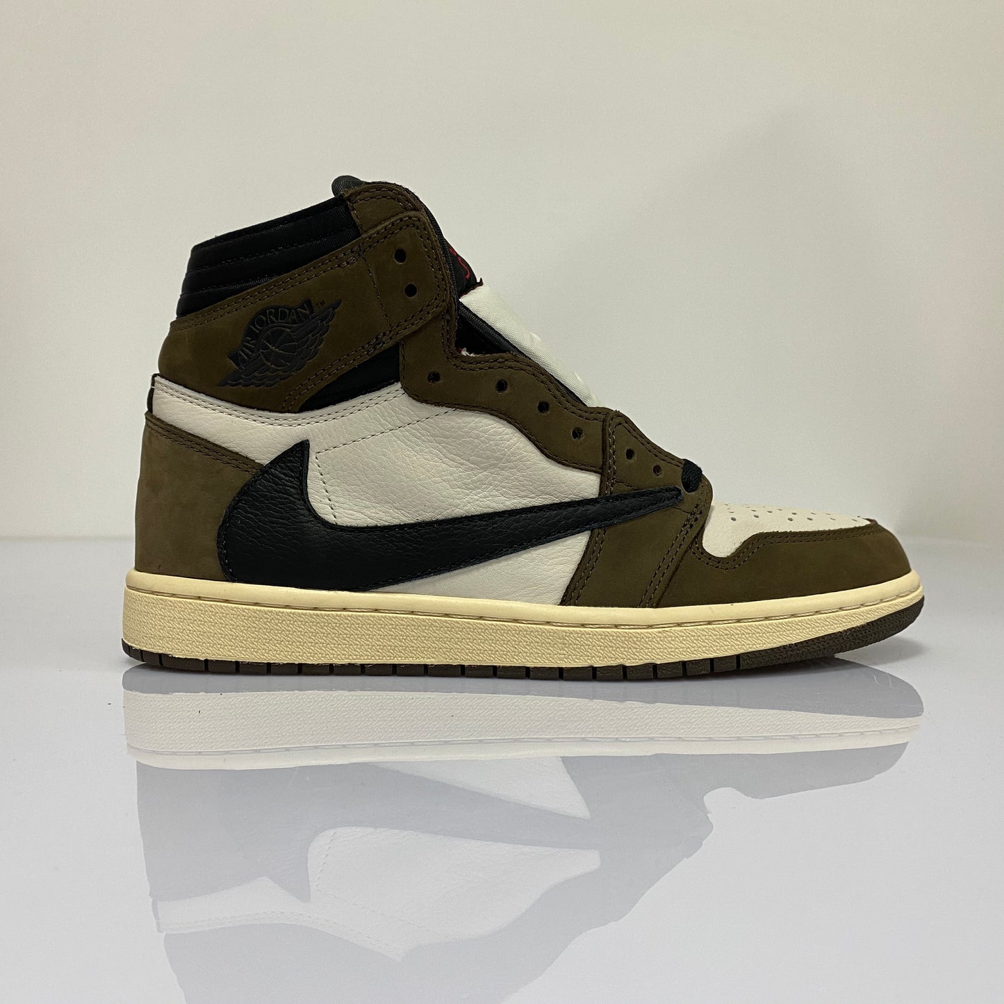 TRAVIS SCOTT X AJ1 HIGH OG 'MOCHA'