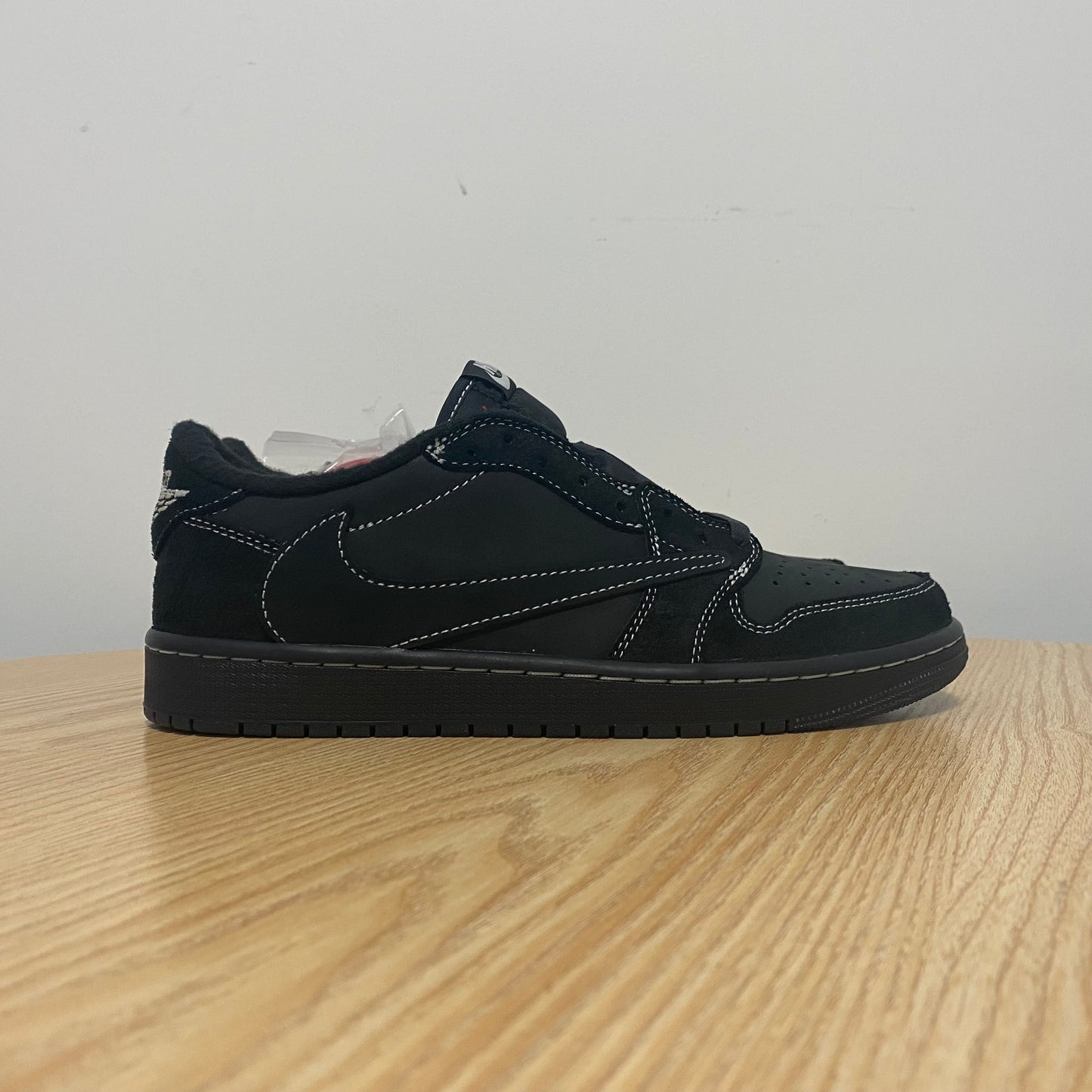 TRAVIS SCOTT X AJ1 LOW OG 'BLACK PHANTOM'