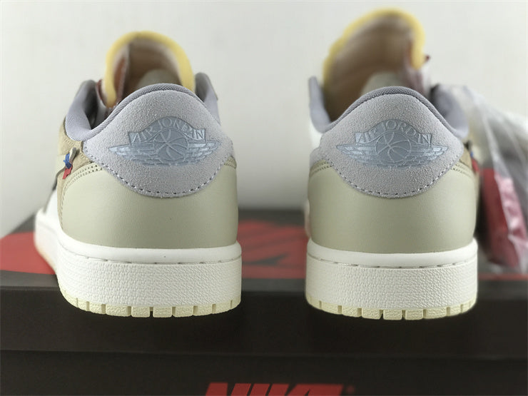 TRAVIS SCOTT X AJ1 LOW OG 'OFFWHITE'