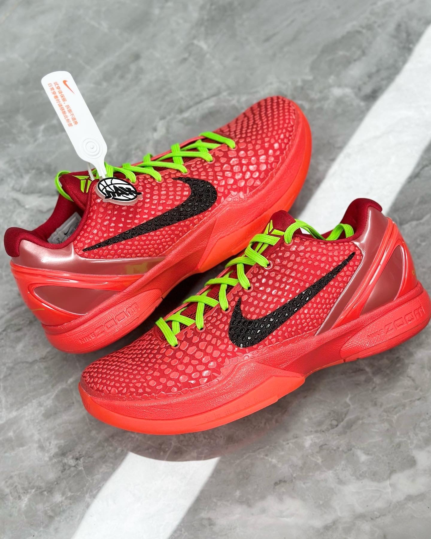 KOBE FV4921-600 REVERSE GRINCH