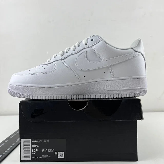 AF1 NK TRIPLE WHITE SUPREME