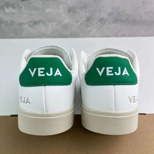 VEJA GREEN TAB BLACK