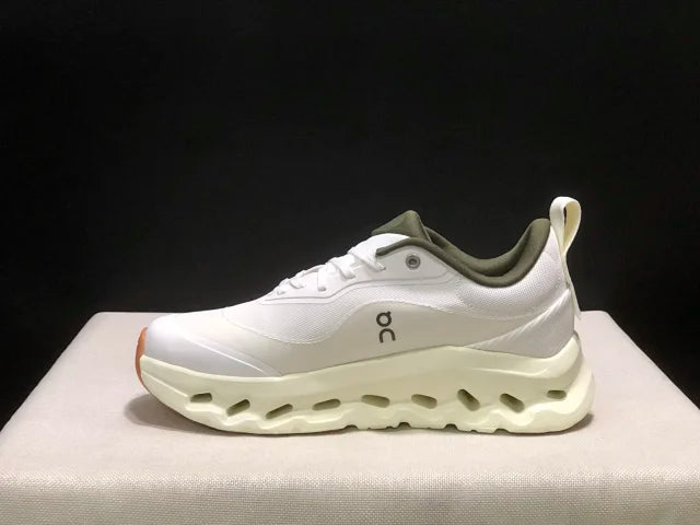 ON Cloudtilt x Loewe "Cream"